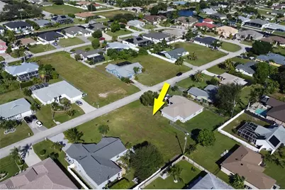 2143 SE 18th Pl, Cape Coral, FL 33990 - Photo 8
