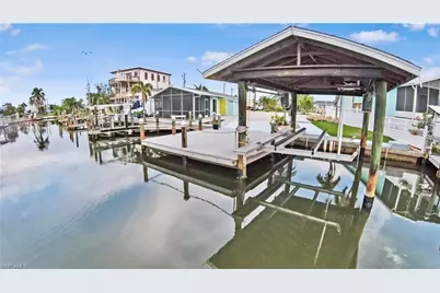 3820 Coconut Dr, Saint James City, FL 33956 - Photo 42