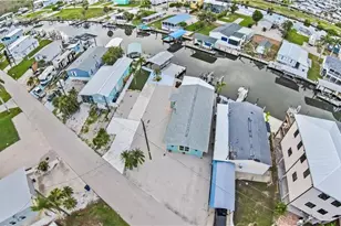 3820 Coconut Dr, Saint James City, FL 33956 - Photo 8