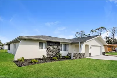 1318 Arrow St, Port Charlotte, FL 33952 - Photo 2
