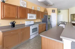 11700 Pasetto Ln, Fort Myers, FL 33908 - Photo 4