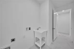 3413 28th St SW, Lehigh Acres, FL 33976 - Photo 24