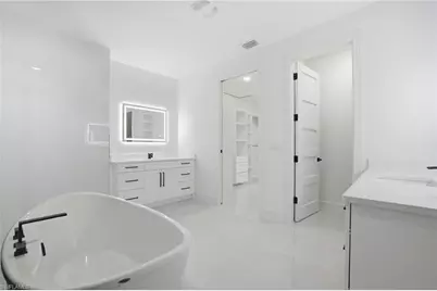 866 SW 18th St, Cape Coral, FL 33991 - Photo 36