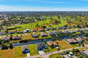 866 SW 18th St, Cape Coral, FL 33991 - Photo 6