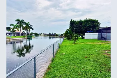 1813 Hancock Bridge Pkwy, Cape Coral, FL 33990 - Photo 36