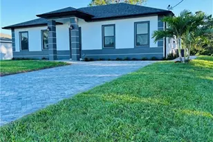 563 Oakshire Ln, Lehigh Acres, FL 33972 - Photo 4