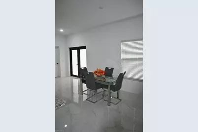 2806 57th St W, Lehigh Acres, FL 33971 - Photo 10