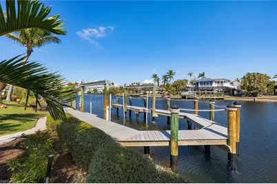 1674 Sabal Palm Dr, Sanibel, FL 33957 - Photo 4