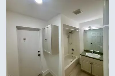 142 SW 34th Pl, Cape Coral, FL 33991 - Photo 16