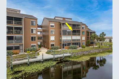 2067 W Lakeview Blvd #8, North Fort Myers, FL 33903 - Photo 2