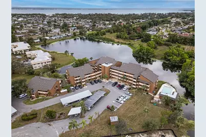 2067 W Lakeview Blvd #8, North Fort Myers, FL 33903 - Photo 24