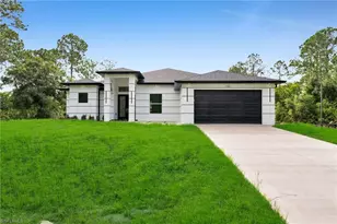 1019 Moore Ave, Lehigh Acres, FL 33972 - Photo 2