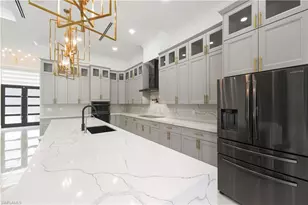 3219 White Blvd, Naples, FL 34117 - Photo 18