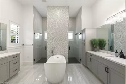 3219 White Blvd, Naples, FL 34117 - Photo 4