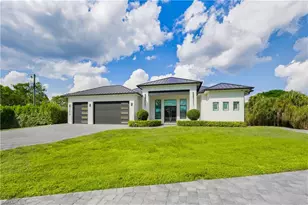 3219 White Blvd, Naples, FL 34117 - Photo 6