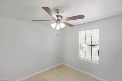 912 Lincoln Ave, Lehigh Acres, FL 33972 - Photo 26