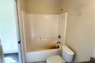 4118 33rd St SW, Lehigh Acres, FL 33976 - Photo 8