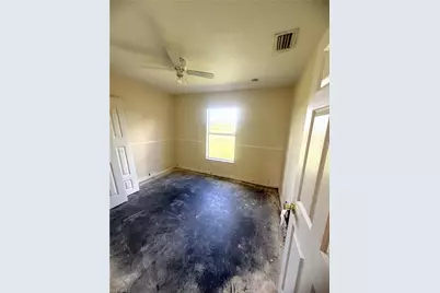 4118 33rd St SW, Lehigh Acres, FL 33976 - Photo 10