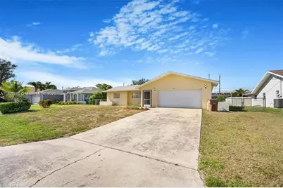 915 SE 20th St, Cape Coral, FL 33990 - Photo 4