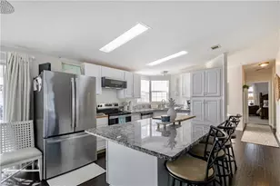 2970 Sloop Ln, Saint James City, FL 33956 - Photo 2