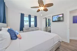 2868 Sanibel Blvd, Saint James City, FL 33956 - Photo 10