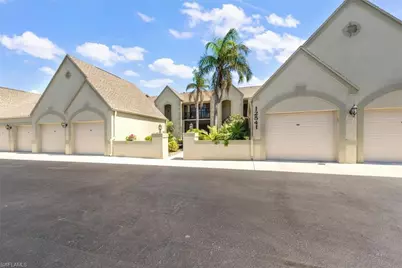 12541 Kelly Sands Way #15, Fort Myers, FL 33908 - Photo 2