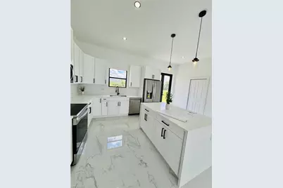 515 Croydon Ave S, Lehigh Acres, FL 33974 - Photo 10