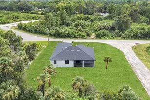 654 Wentworth Dr, Lehigh Acres, FL 33972 - Photo 46