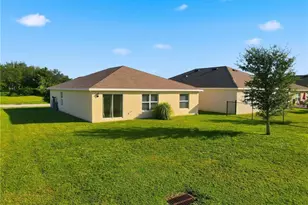 10501 Crossback Ln, Lehigh Acres, FL 33936 - Photo 24