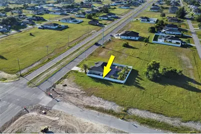 1512 Santa Barbara Blvd N, Cape Coral, FL 33993 - Photo 8