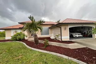 426 NW 37th Pl, Cape Coral, FL 33993 - Photo 1