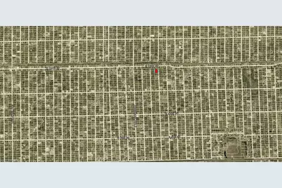 1121 Greenwood Ave, Lehigh Acres, FL 33972 - Photo 2