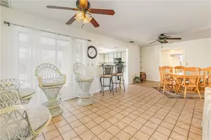 418 SW 46th Terrace, Cape Coral, FL 33914 - Photo 6