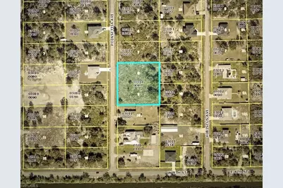 808 Poinsettia Ave, Lehigh Acres, FL 33972 - Photo 2