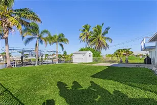 2729 N Ibis Ct, Saint James City, FL 33956 - Photo 26