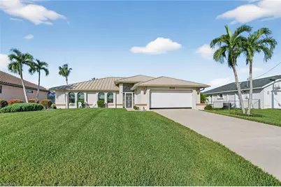 4306 SW 3rd Ave, Cape Coral, FL 33914 - Photo 2