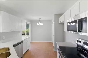 1505 NE 6th Pl, Cape Coral, FL 33909 - Photo 6