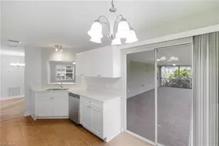 1505 NE 6th Pl, Cape Coral, FL 33909 - Photo 10