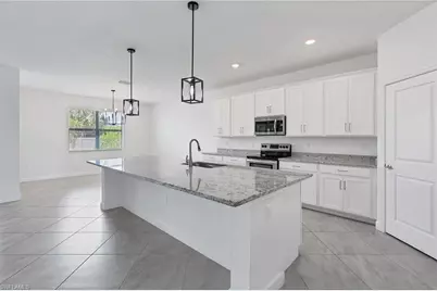 11368 Canopy Loop, Fort Myers, FL 33913 - Photo 10