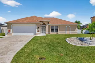 1633 NW 37th Pl, Cape Coral, FL 33993 - Photo 2