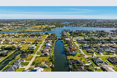502 SW 7th Ter, Cape Coral, FL 33991 - Photo 48