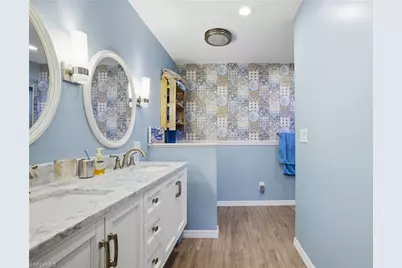 502 SW 7th Ter, Cape Coral, FL 33991 - Photo 28