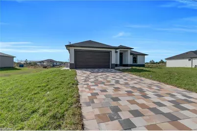 4628 Anita Ave N, Lehigh Acres, FL 33971 - Photo 2