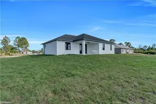 4628 Anita Ave N, Lehigh Acres, FL 33971 - Photo 34