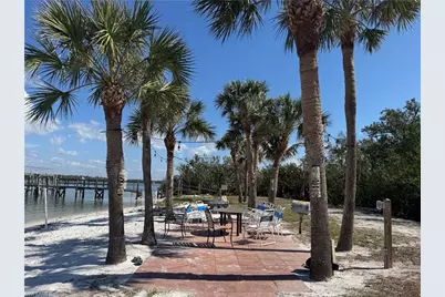 345 Mango St #301, Fort Myers Beach, FL 33931 - Photo 4