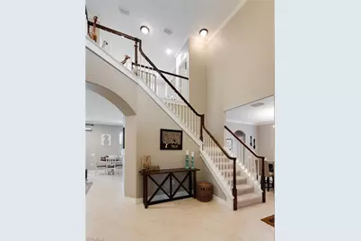 9807 Casa Mar Cir, Fort Myers, FL 33919 - Photo 8