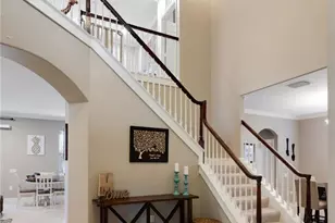 9807 Casa Mar Cir, Fort Myers, FL 33919 - Photo 8