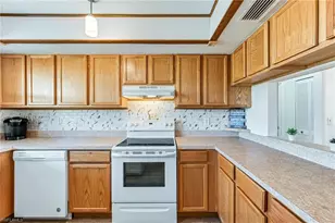7049 New Post Dr, North Fort Myers, FL 33917 - Photo 2