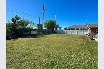 1156 SW 47th Ter, Cape Coral, FL 33914 - Photo 10