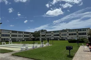 8101 11th N St N, Saint Petersburg, FL 33702 - Photo 34